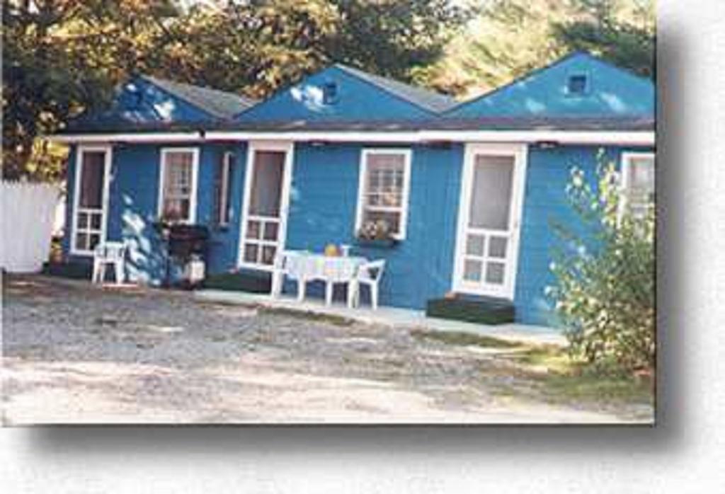 אלסוורת' Homestead Motel And Cottages מראה חיצוני תמונה